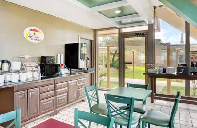 Super 8 by Wyndham St. Augustine