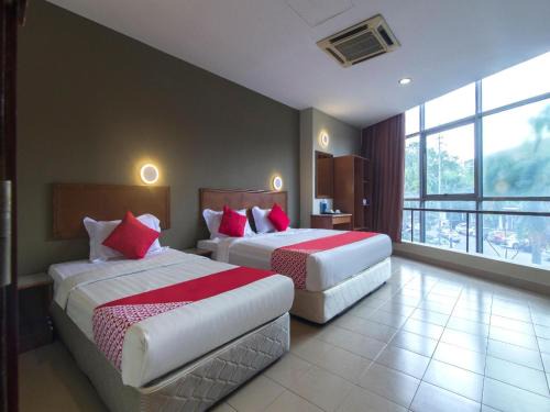 Super OYO 828 Comfort Hotel Shah Alam
