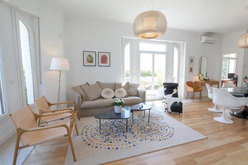 Superb 3BR with AC Sea view PARKING and Garden - BENAKEY