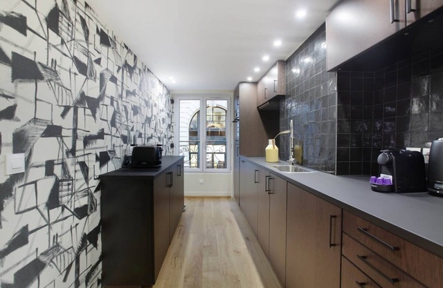 Superb Apartment 2 Bedrooms Center of Paris