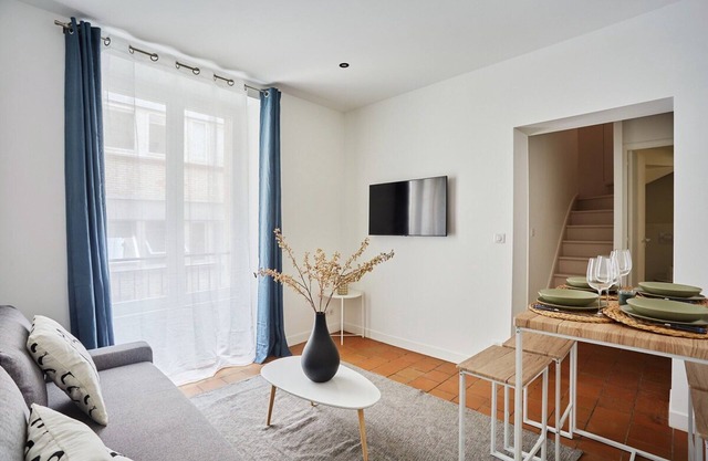Superb Duplex Louvre Museum 2 Bedrooms
