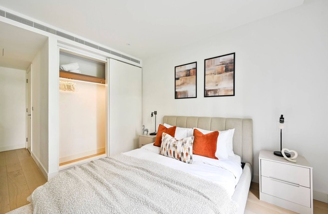 Superb Luxurious 2Bed 2Bath Flat