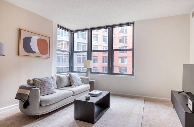 Superb Navy Yard 1BR w/Rooftop Pool, nr Nightlife, by Blueground