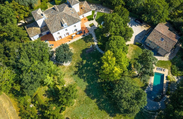 Superb Villa Fezembat with Pool & Park