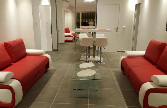 SUPERBE 3P 2chambres, 2terrasses CANNES centre-ville, 4 min à pied de la Croisette sas-meredith loc
