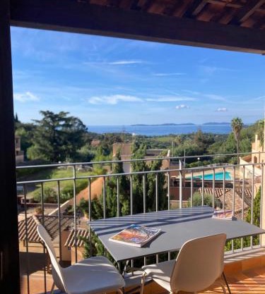 Superbe appartement T1 duplex,vue mer