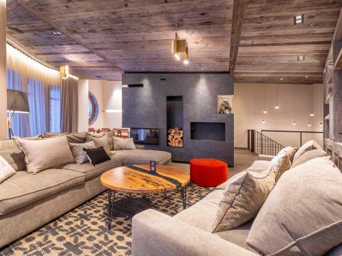 Superbe appartement 6 pièces, luxe et confort, piscine et SPA, 10 pers., Morzine - FR-1-314-99