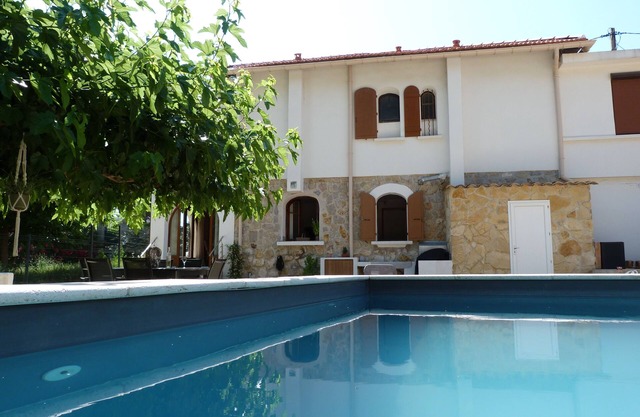 Superbe bas de Villa à 80m de la mer