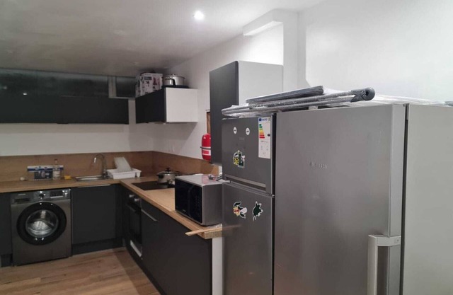 Superbe Maison 8 Pièces Rénovée Sur103,20m2 à 3 min à Pied du Parc du Héron