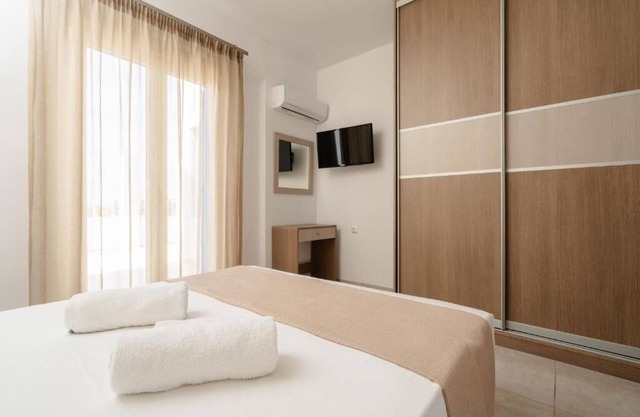 Superior Deluxe Apartment Sea View | Evripus Suites Naxos