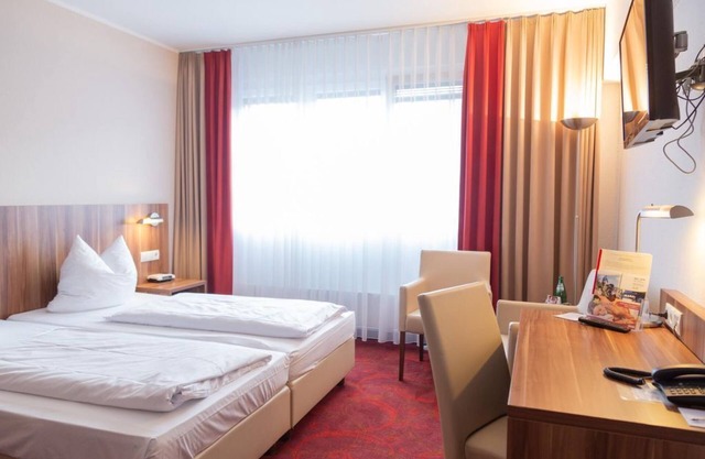 Superior Doppelzimmer Stadtseite - DAS Ebertor Hotel & Hostel