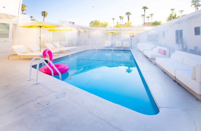 Superior Room, 1 King Bed With Sofa Bed, Kitchen, Pool View