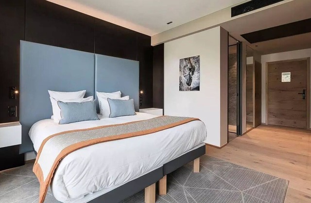 Superior Room 2 People