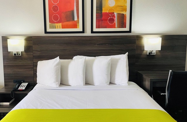 SureStay by Best Western Irving Grapevine DFW North
