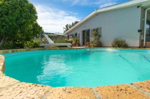 Surf Way Beach cottage