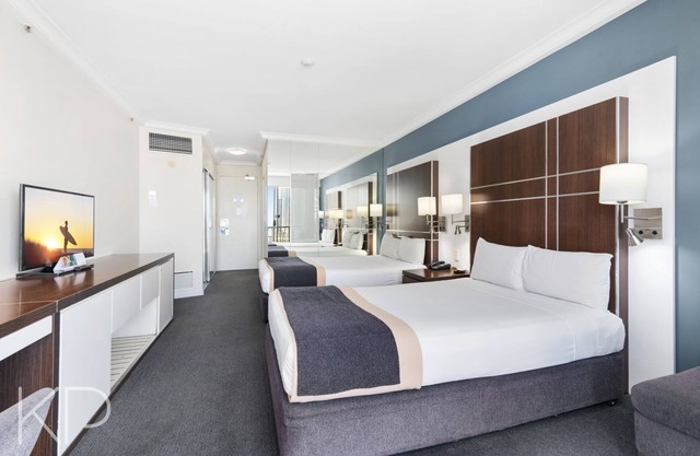 Surfers Paradise Beach & Ocean View Unit