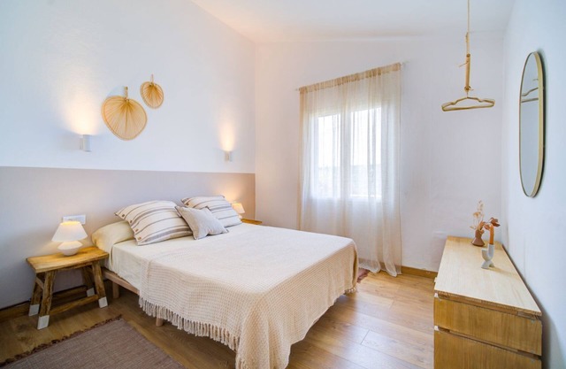 Surmar Apartment with pool in Cap d'Artrutx