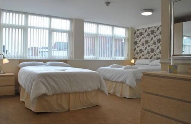 Surrey House Hotel