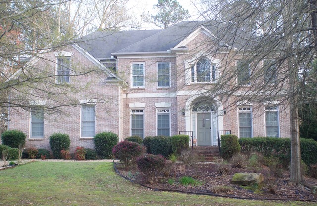 Surrounded by five lakes, walking trails, hiking, volleyball and a playground!