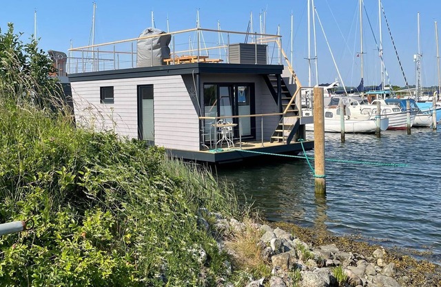 Svanehus - Wohnboot, Deutschland