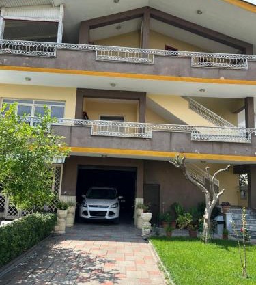 Swimming pool villa