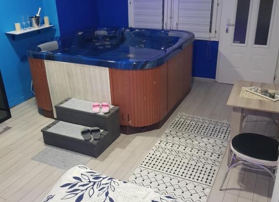 Swimming Room