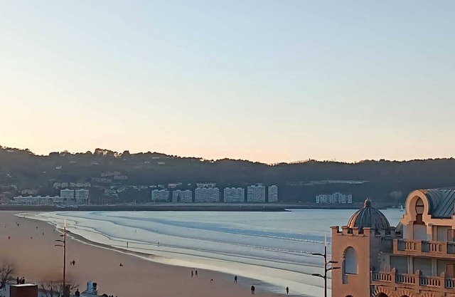 ⛱️🏄‍♂️ T3 apartment "4/6" people center beach seafront Hendaye 🌊⛵️