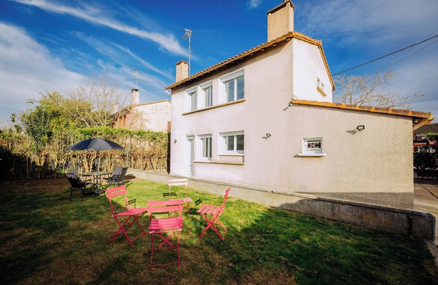 T5 villa in Toulouse with parking, 15 minutes from Place du Capitole
