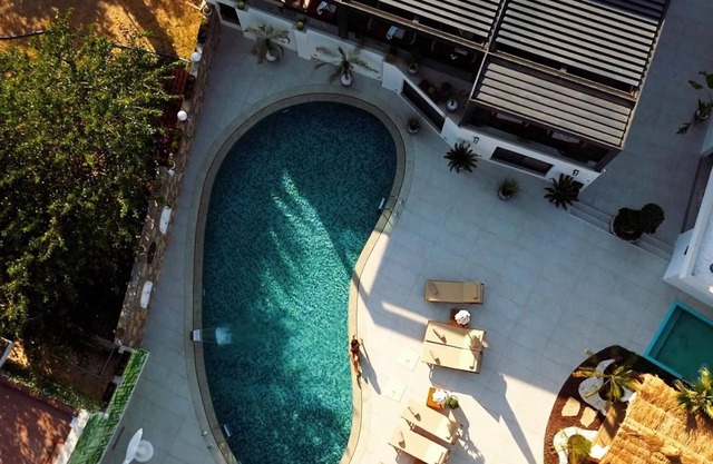 Taga Hotel