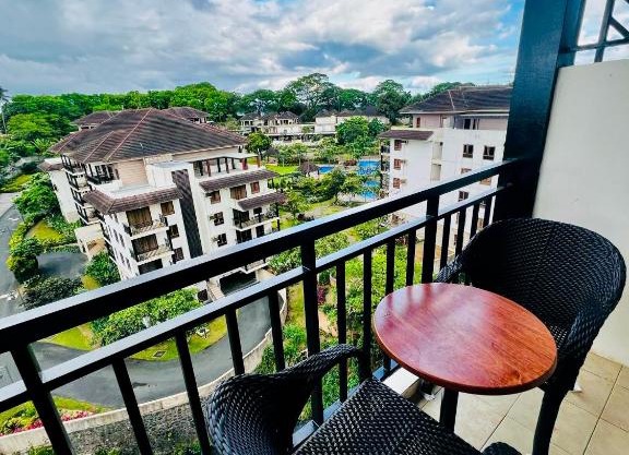 Tagaytay Staycation - Kasa Luntian