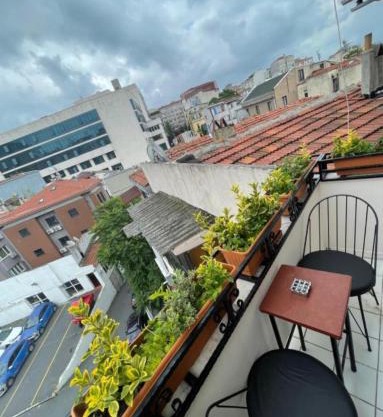 Taksım Famıly House