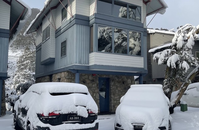 Talgara 3 Ski Chalet Thredbo