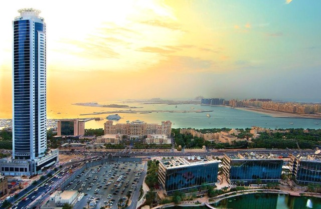 Tamani Marina Hotel & Apartments