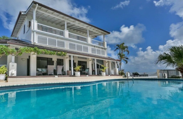 Tamarind Villa - Sprawling 7 bedroom villa