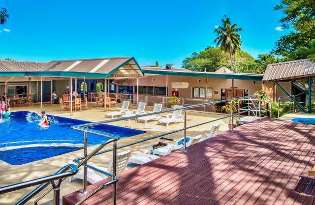Tanoa Skylodge Hotel