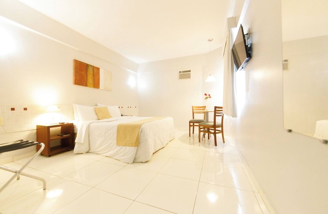 Tarik Fontes Plaza Hotel
