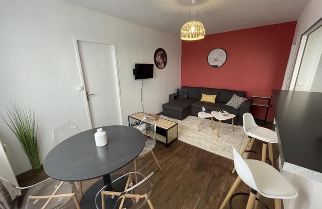 Tegmen, Joli appartement au calme