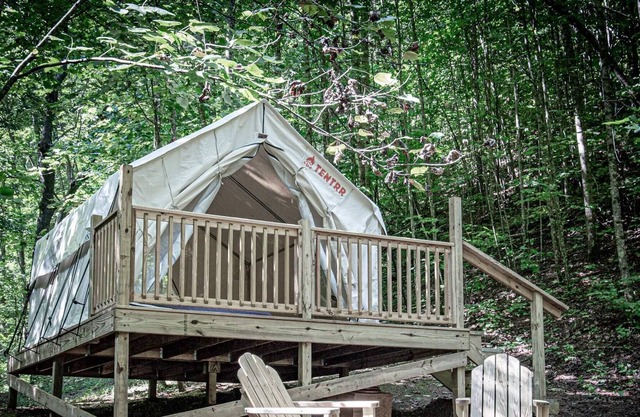 Tentrr Signature Site - Happy Hollow Hideaway Creekside