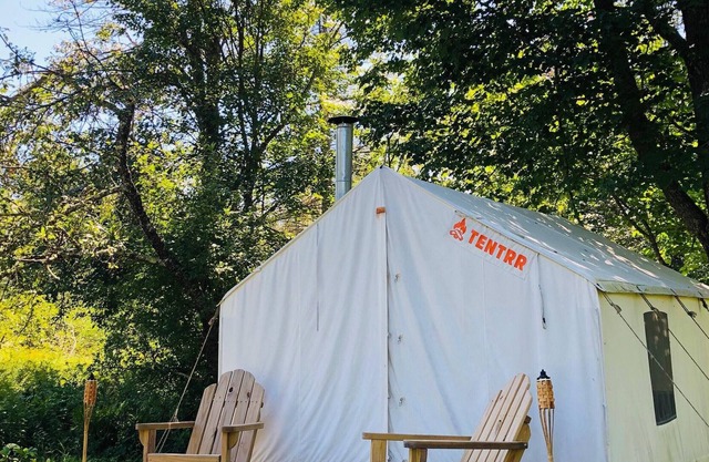 Tentrr Signature Site - Brookside Haven
