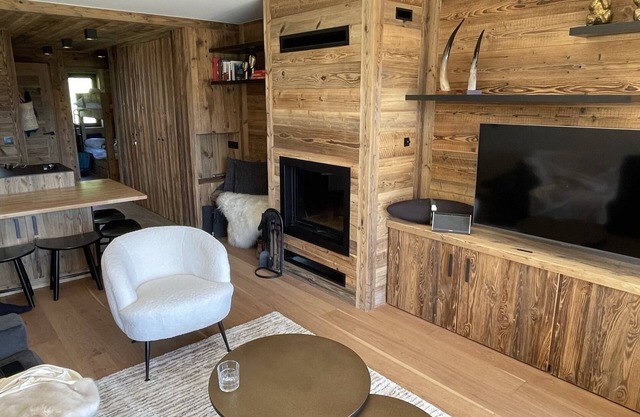 Terrace apartment Mont d'Arbois Ski In Ski Out ideal for couple and 2 children
