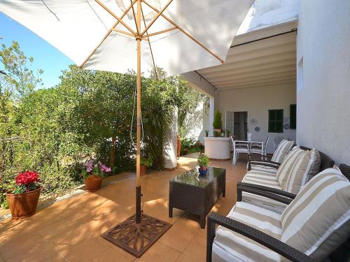 Terraced House in Mallorca near Beach