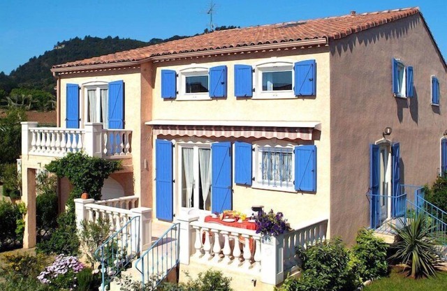 Terraced House in Vidauban with Water Slides