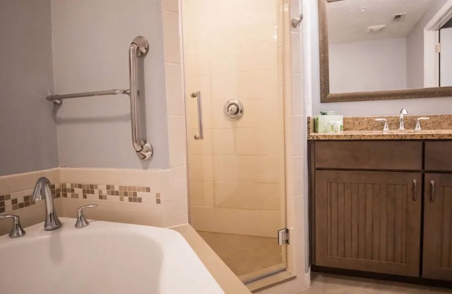 Terrific 2-bedroom villa in Cape Canaveral with WiFi, fitness room
