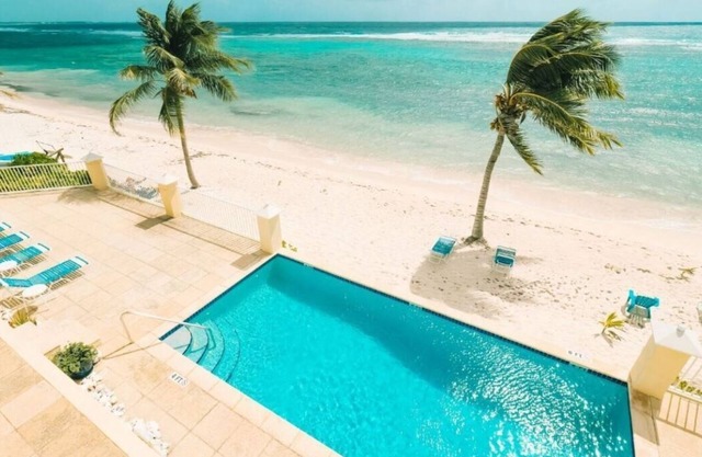 Terrific Seabreeze Villas Condo from 186/night. Rental Car Included!