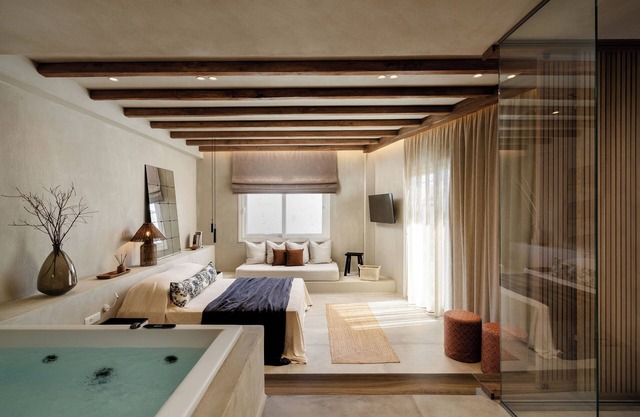 Tesoro Elegant escapes-suites