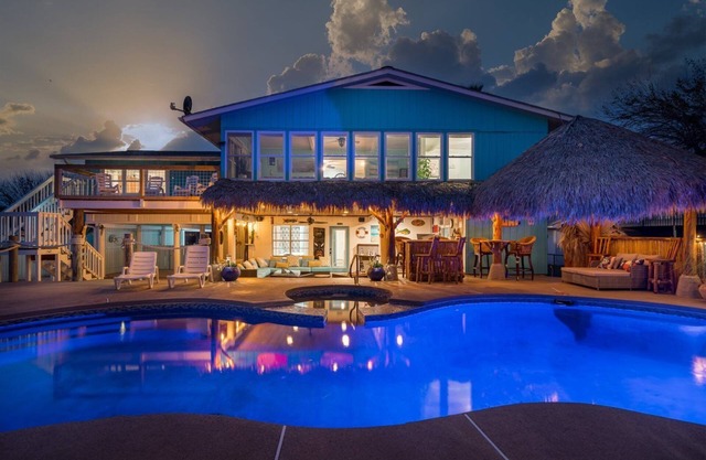 Texas Tiki