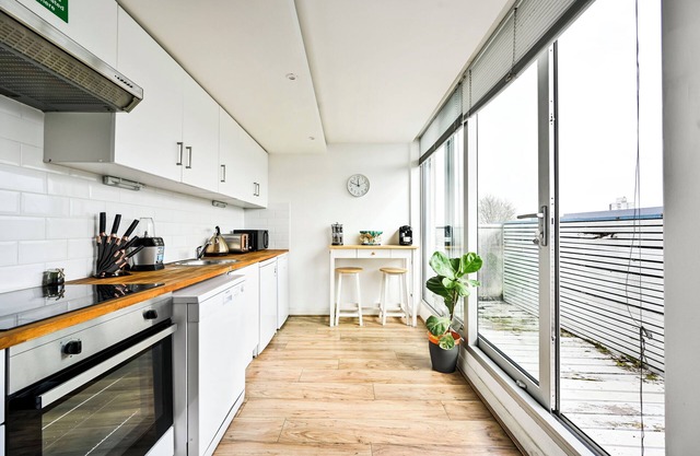 That Cosy Stay - Exclusive Rooftop Apartment Stratford QB22