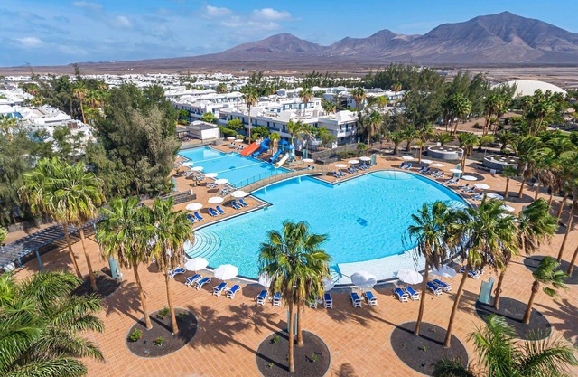 THB Tropical Island Aparthotel