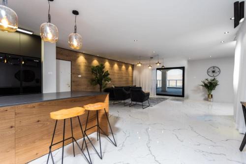The 20th Floor