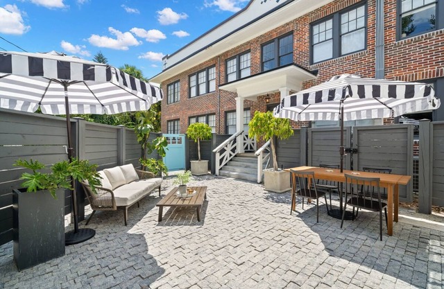 The Adaline 1 Luxury Hyde Park Apt Near Bayshore
